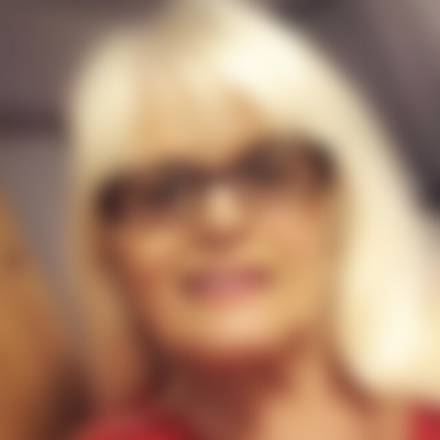 salsataenzerin (71) aus erfurt