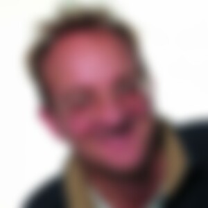 denbam (64) aus Rüsselsheim