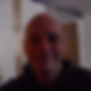 Nameweg (58) aus Chemnitz