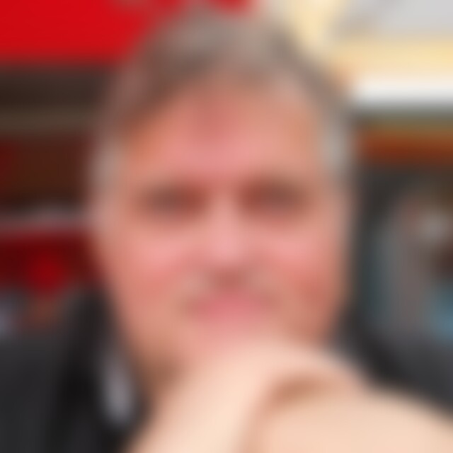 Fotofreund (68) aus Rehm-Flehde-Bargen