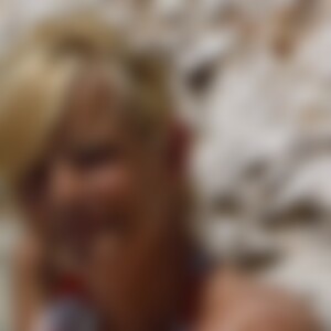 Caro54 (64) aus Mönchengladbach