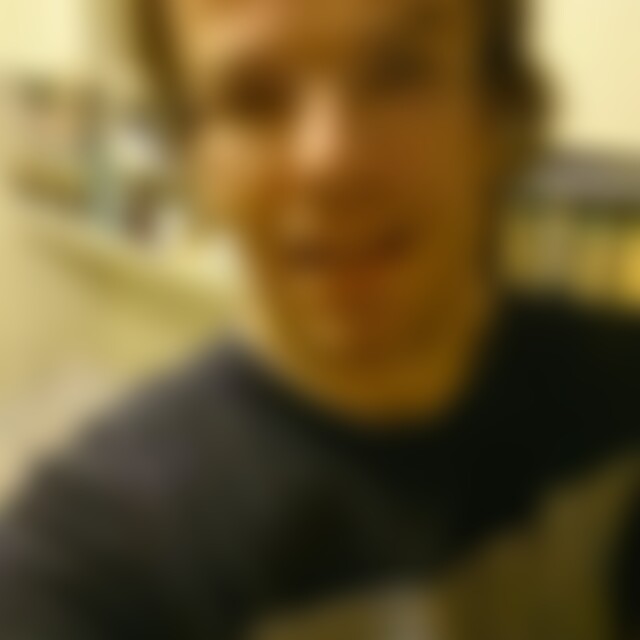 maicblum (55) aus Berlin