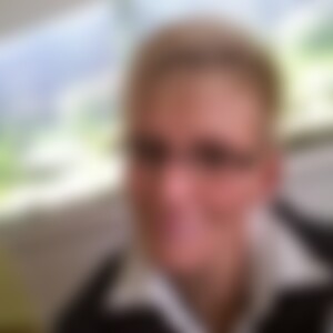 mausebauch (53) aus Wrestedt