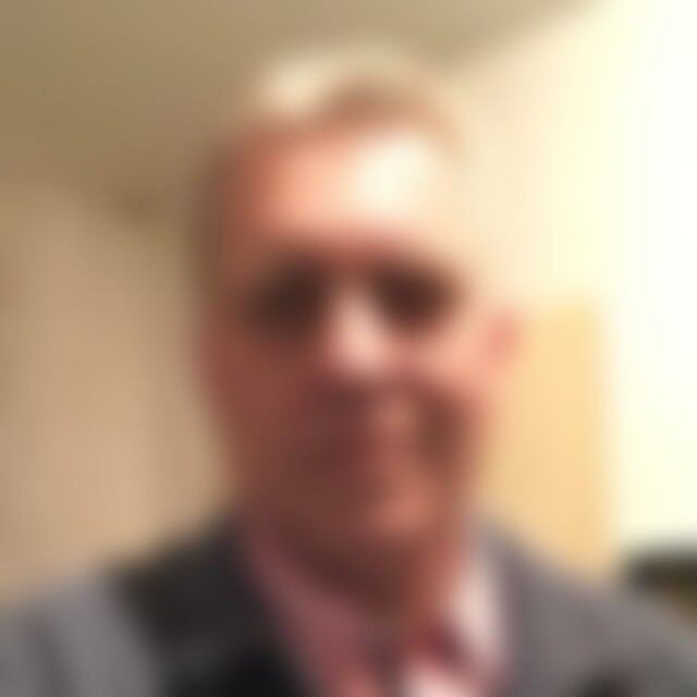 Dschi (60) aus Herrenberg