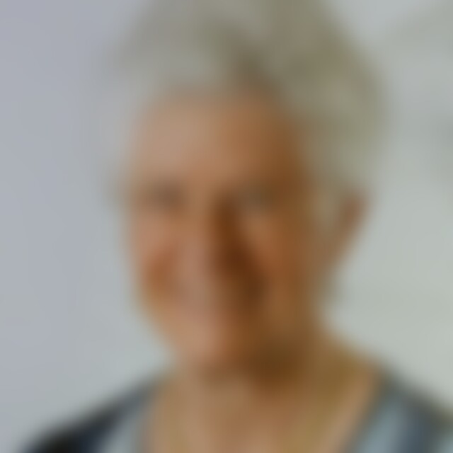 Maria86356 (91) aus Augsburg