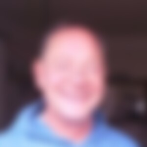 Bullyhund (63) aus Hage
