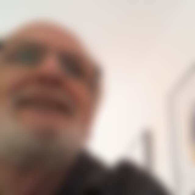 smokie11 (75) aus Plauen