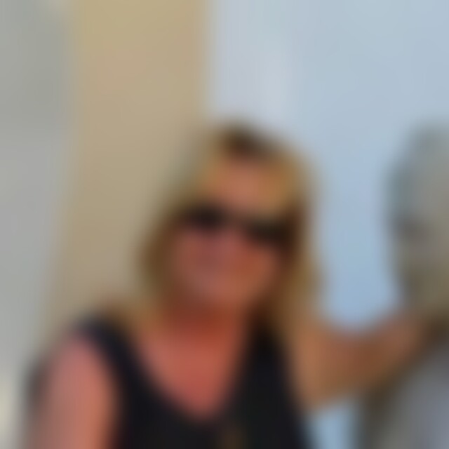 Judith61 (64) aus Niederstotzingen