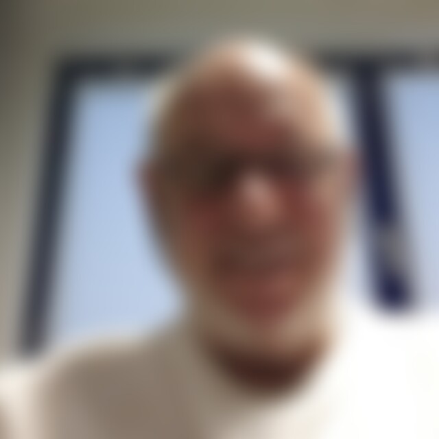 Tabbi (72) aus Düsseldorf