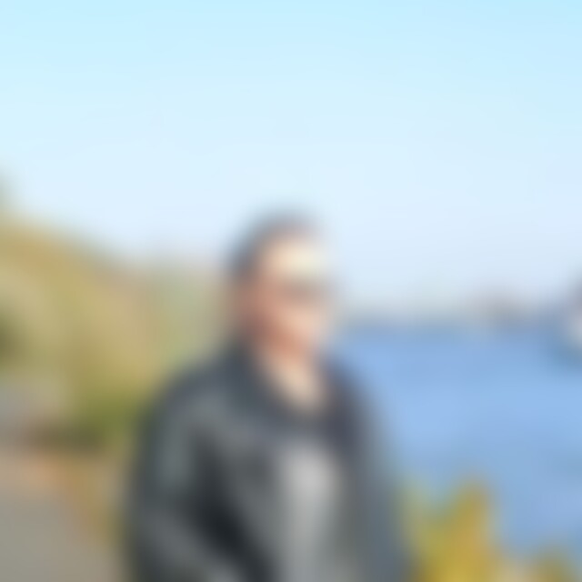 Denis54 (65) aus Köln