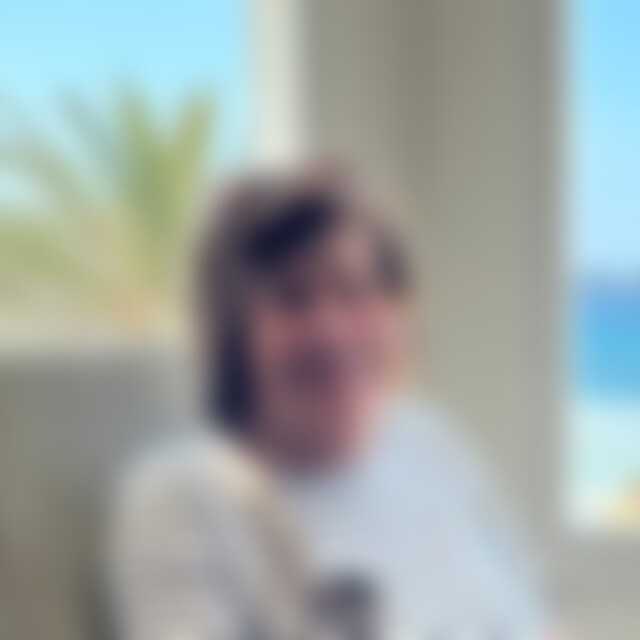 malie (71) aus Dortmund