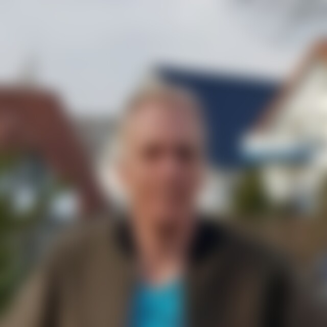 Michik285 (56) aus Paderborn