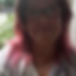 Binehh (58) aus Hamburg