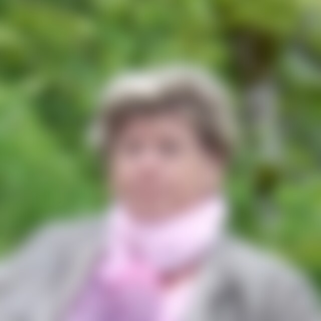 niki52 (73) aus plauen