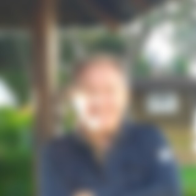 Bucki (68) aus Iserlohn