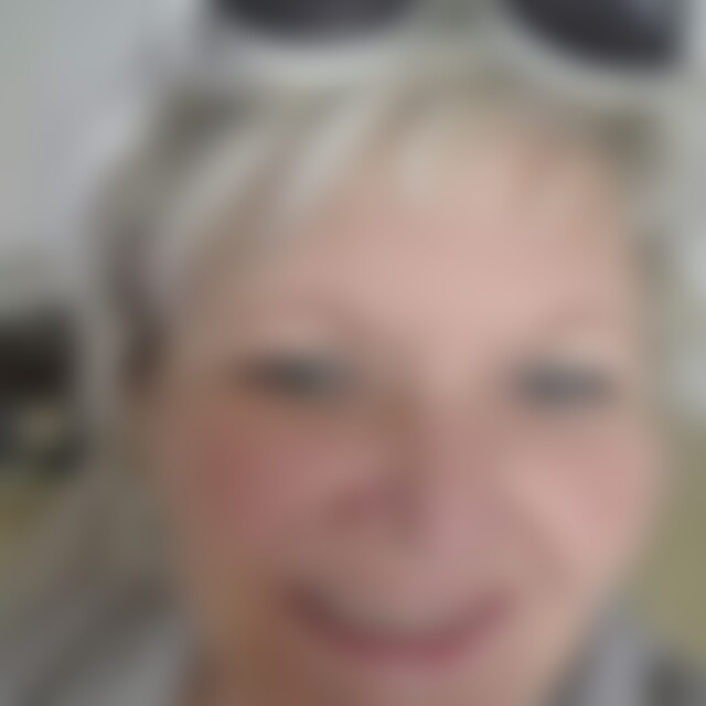 Leonie16 (56) aus Sondershausen