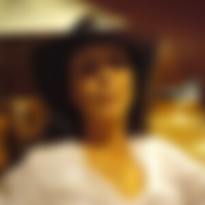 Leelou (63) aus Offenbach Bürgel