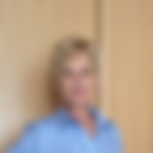 Momo45 (80) aus Bottrop