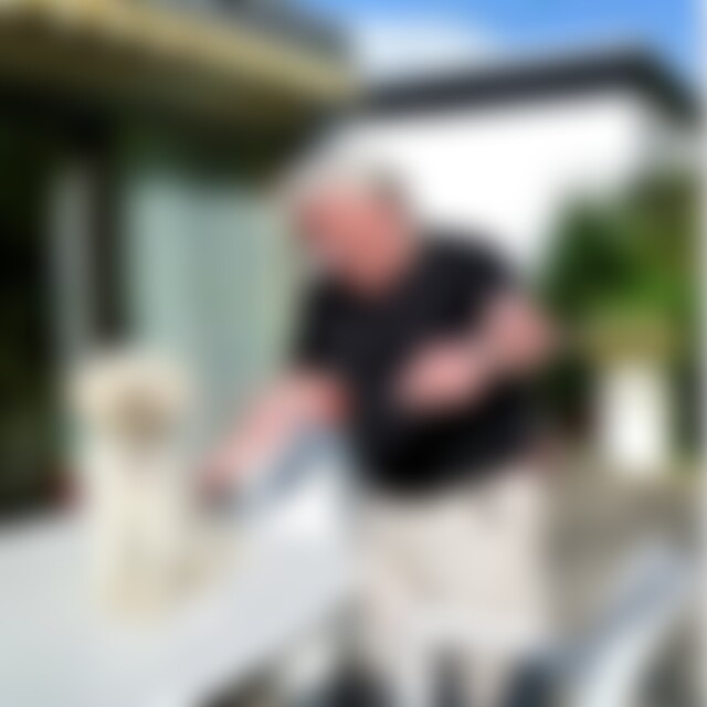Charly (85) aus Roßdorf