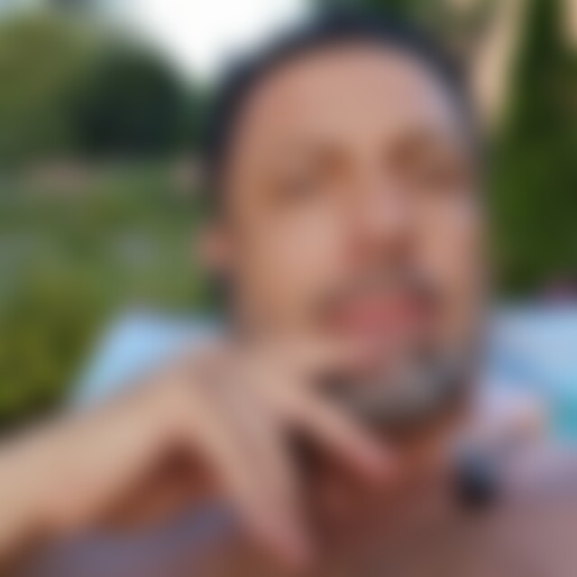 Cantona (54) aus Esslingen am Neckar