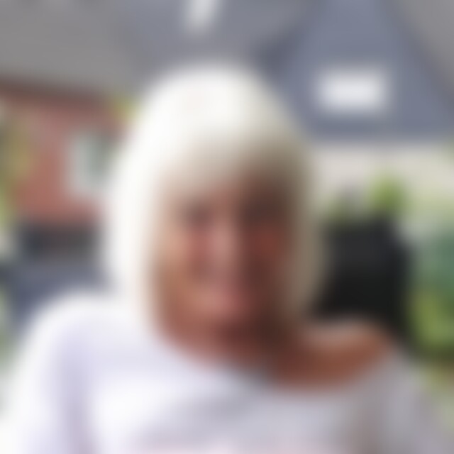 Karen1947 (78) aus Dortmund