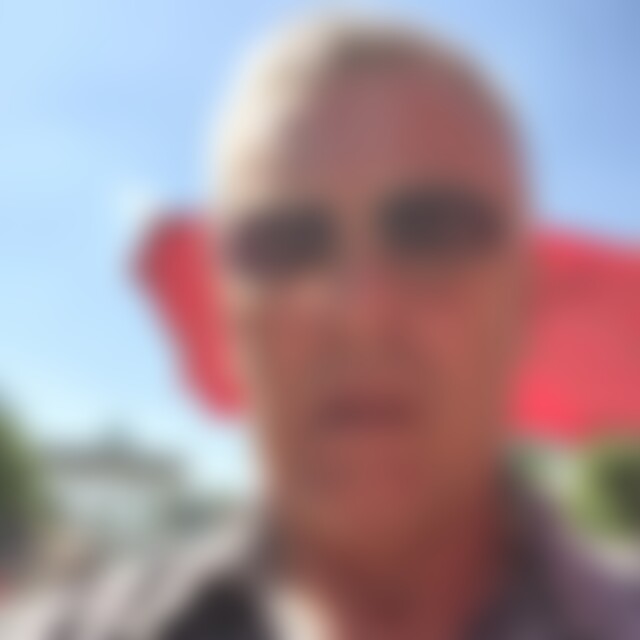 Georgie (69) aus Kahl