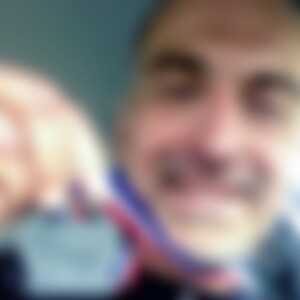 bosm (50) aus Unterföhring