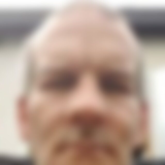 DomEvil (53) aus Duisburg