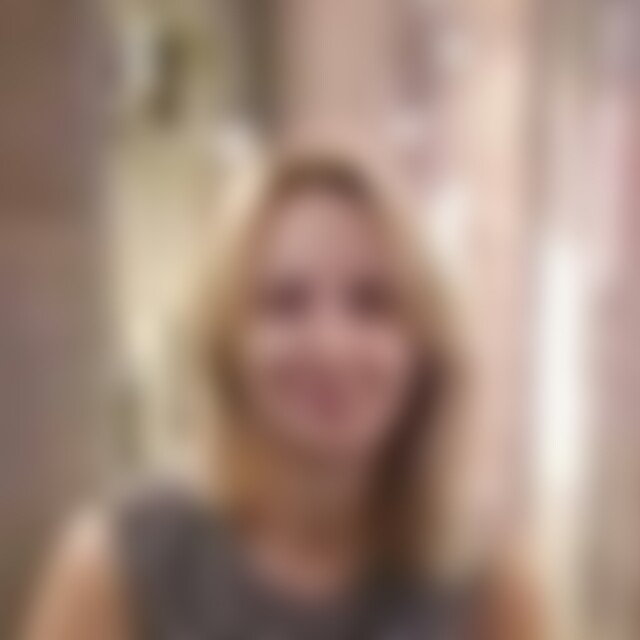 Iryna (47) aus Hamburg
