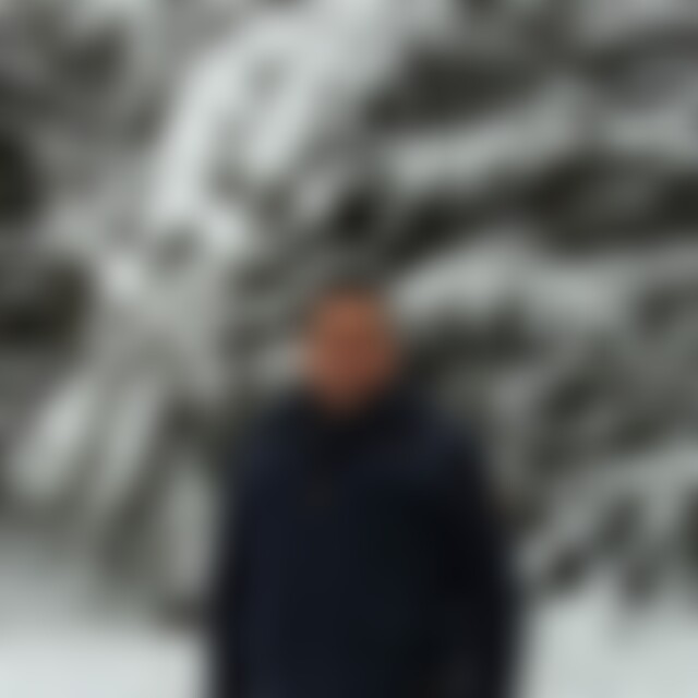 Hassanahmad (57) aus Berlin
