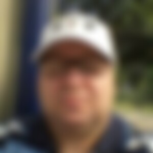 kanud (59) aus essen