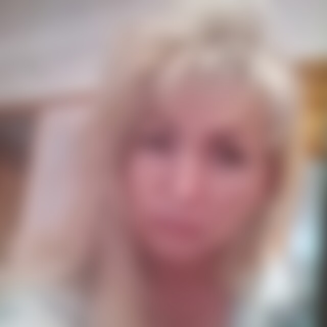Selina (58) aus Algermissen