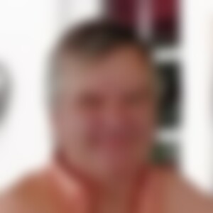 Roland18 (64) aus Cottbus