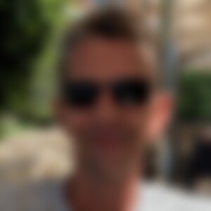 Moet (55) aus Fankfurt am Main