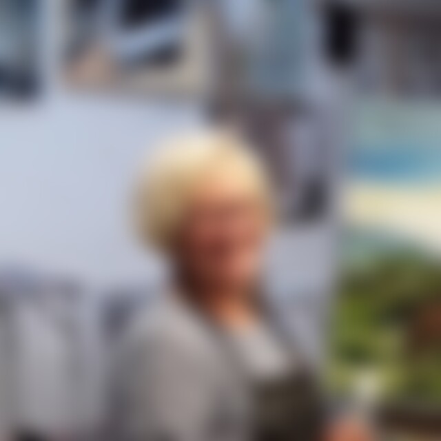 Britta12 (73) aus Arnsberg