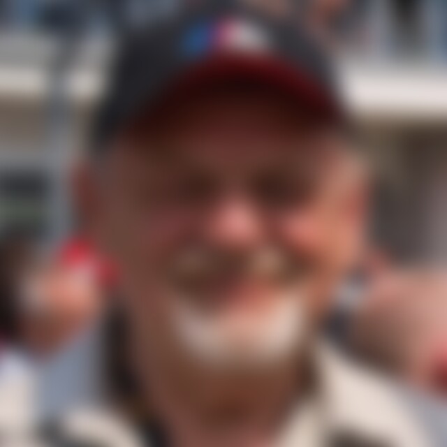 ladapowerlin (72) aus Schönebeck