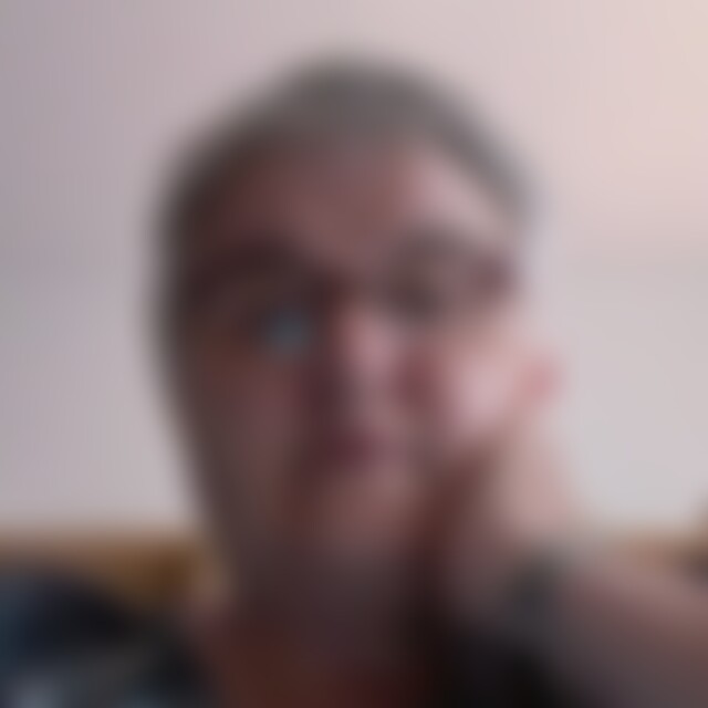 elisabeth57 (68) aus Wiesbaden