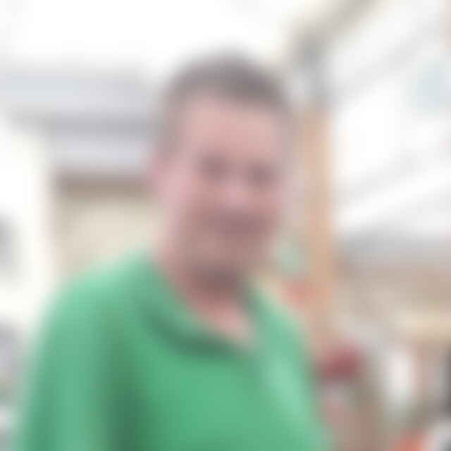 Thomas110478 (47) aus Moers
