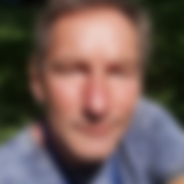 Thrany (61) aus Potsdam