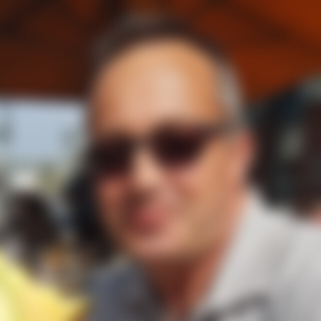 geisttrucker (54) aus Willich