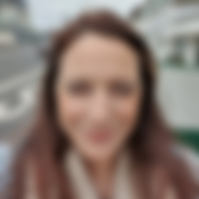 Tanii (53) aus Leichlingen