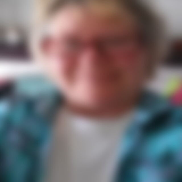 sue (75) aus Jánoshalma Ungarn