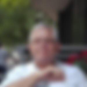 Beine (72) aus Hannover