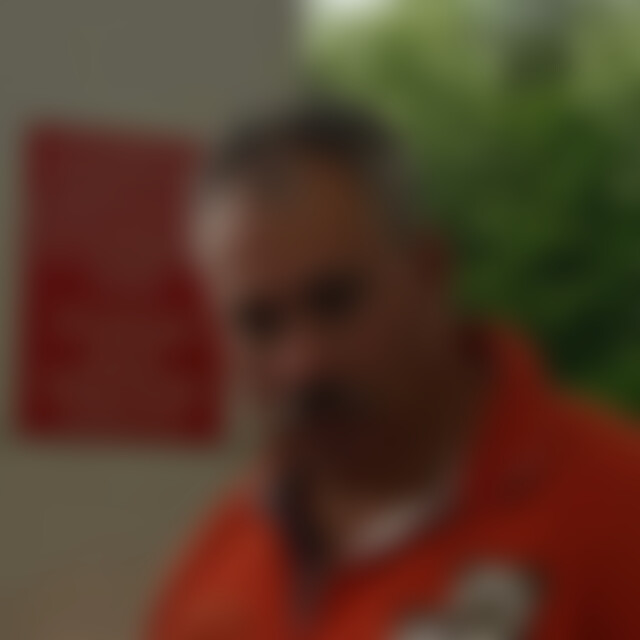 Sucherbaer (55) aus Wiesbaden