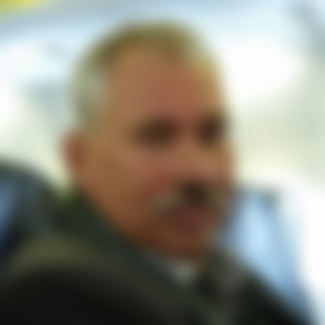 Sucherbaer (55) aus Wiesbaden
