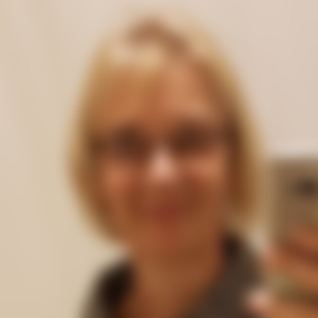 Clara999 (58) aus Freital