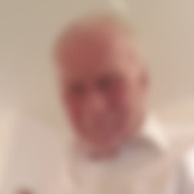 Montero (76) aus Freiburg Breisgau