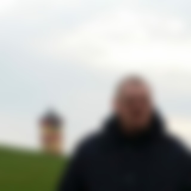 62uwe (63) aus Essen