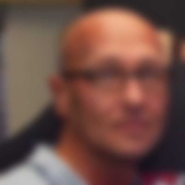 Schmiddi76 (49) aus Duisburg