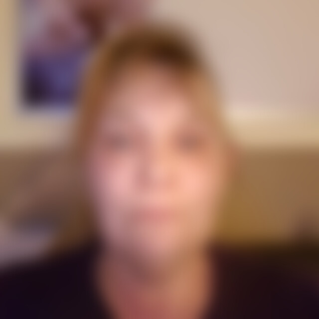 Zoey1 (65) aus Windhagen